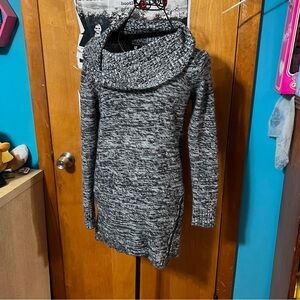 Iz Byer Black and White Mini Sweater Dress with Cowl Neck & Side Zip Size Small